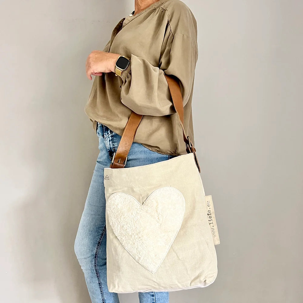 Bucklebag - Hart