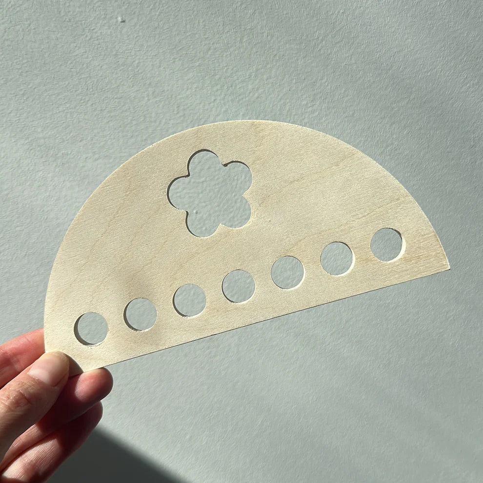 Mini Houten Speeldoek Display – met Bloemdetail